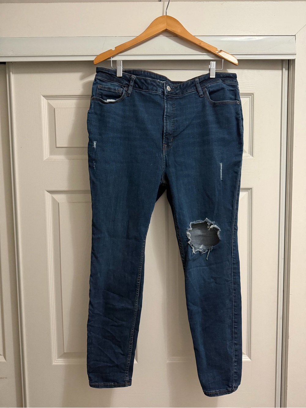 Old Navy Dark Blue Ripped Skinny Jeans